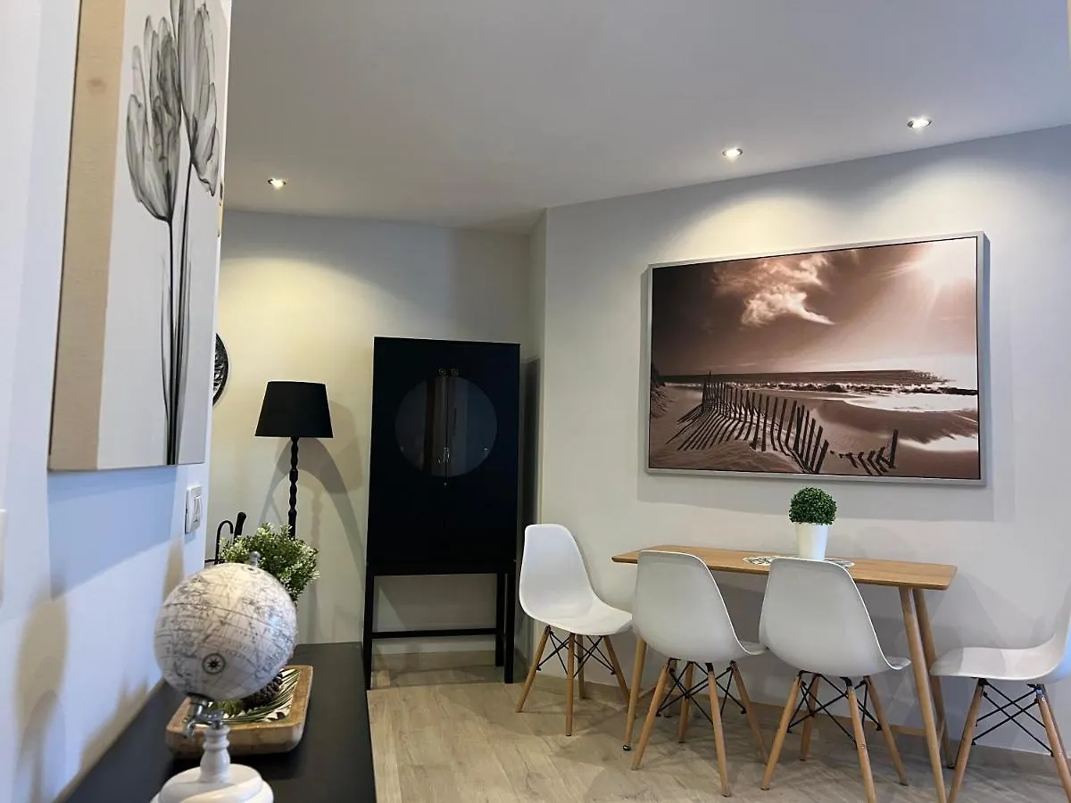 La Laguna Luxe Apartment 0*, La Laguna (Tenerife) Spain