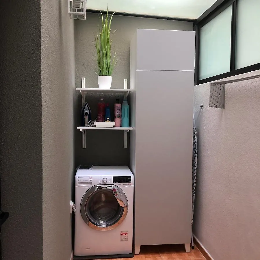 La Laguna Luxe Apartment